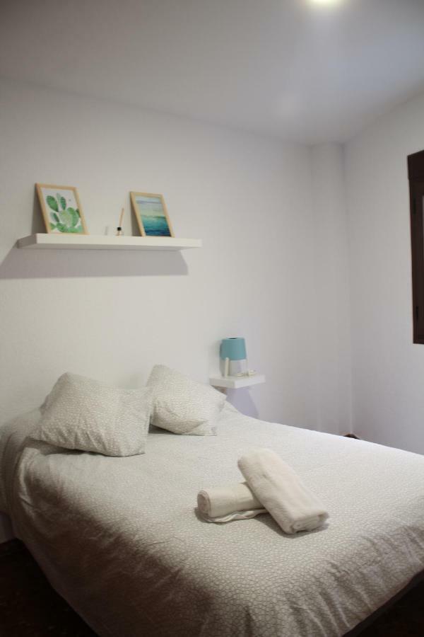 Apartamentos Nueva 13 รอนดา ภายนอก รูปภาพ