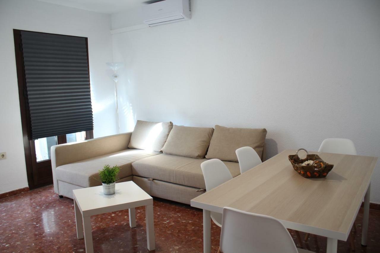Apartamentos Nueva 13 รอนดา ภายนอก รูปภาพ